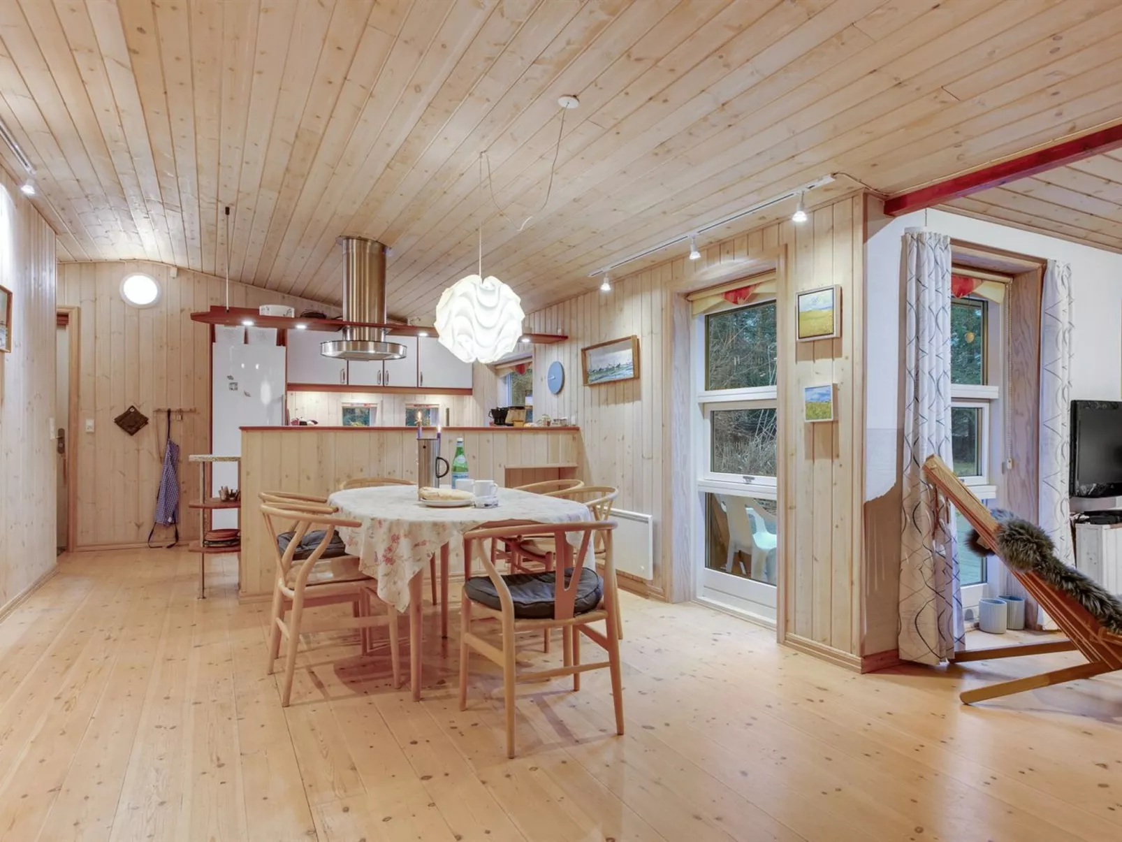 "Eljena" - 600m from the sea-Binnen