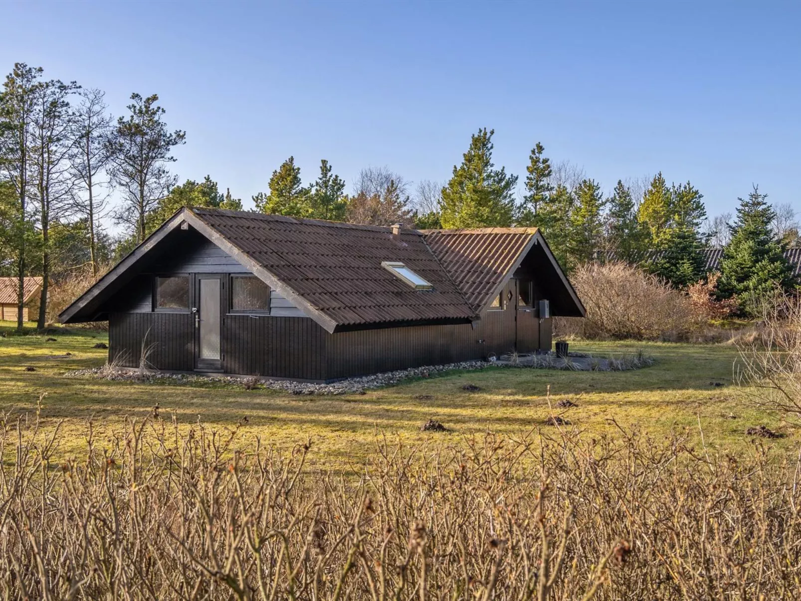 "Raita" - 350m to the inlet-Buiten