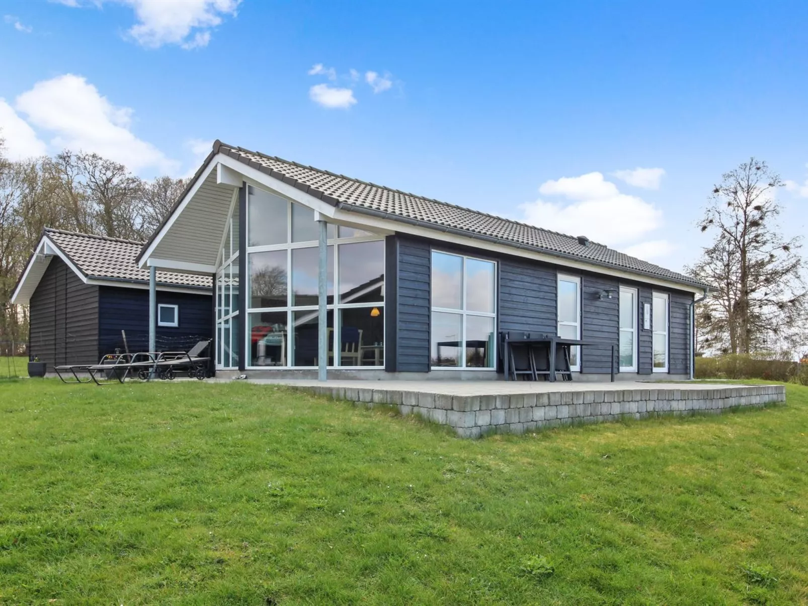 "Tenaya" - 200m from the sea-Binnen