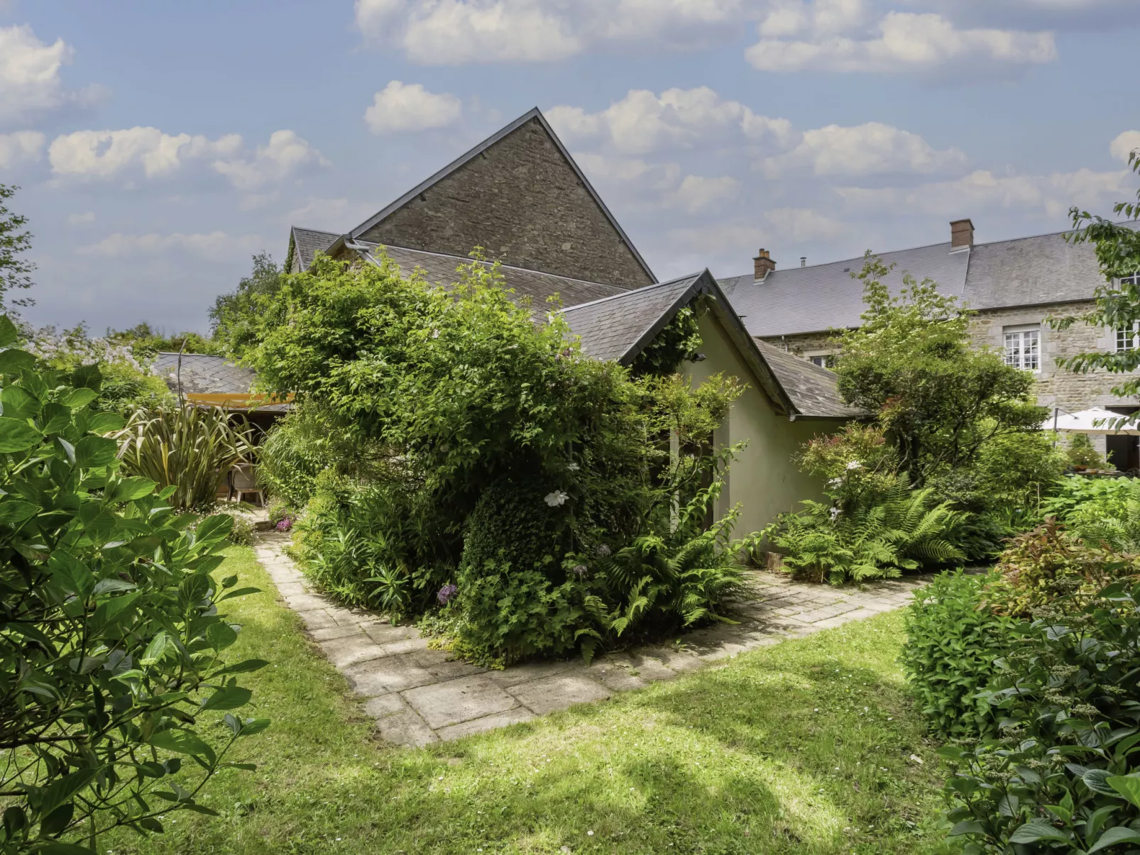 La Haute Gilberdière-Buiten