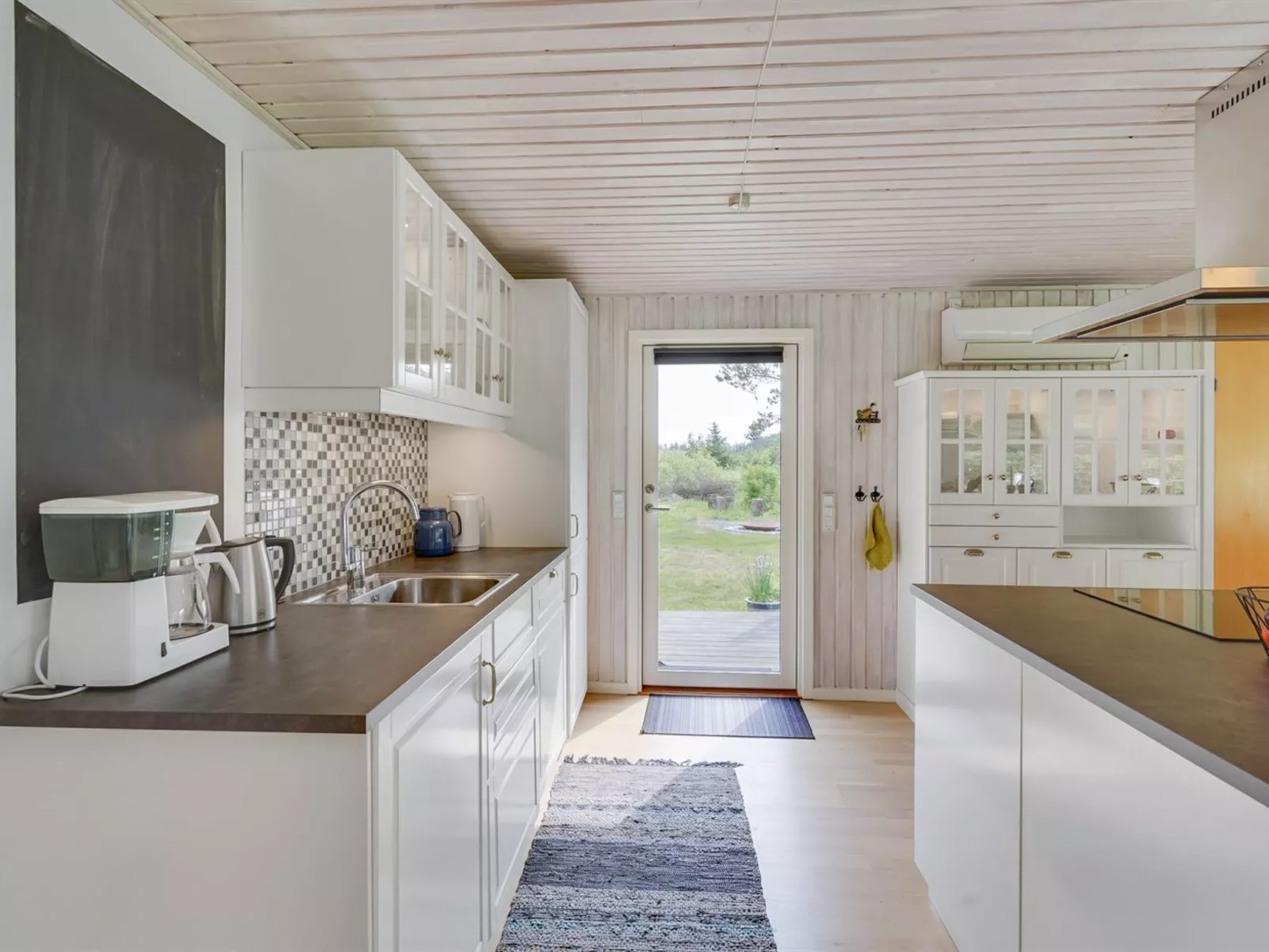 "Niina" - 800m from the sea-Binnen