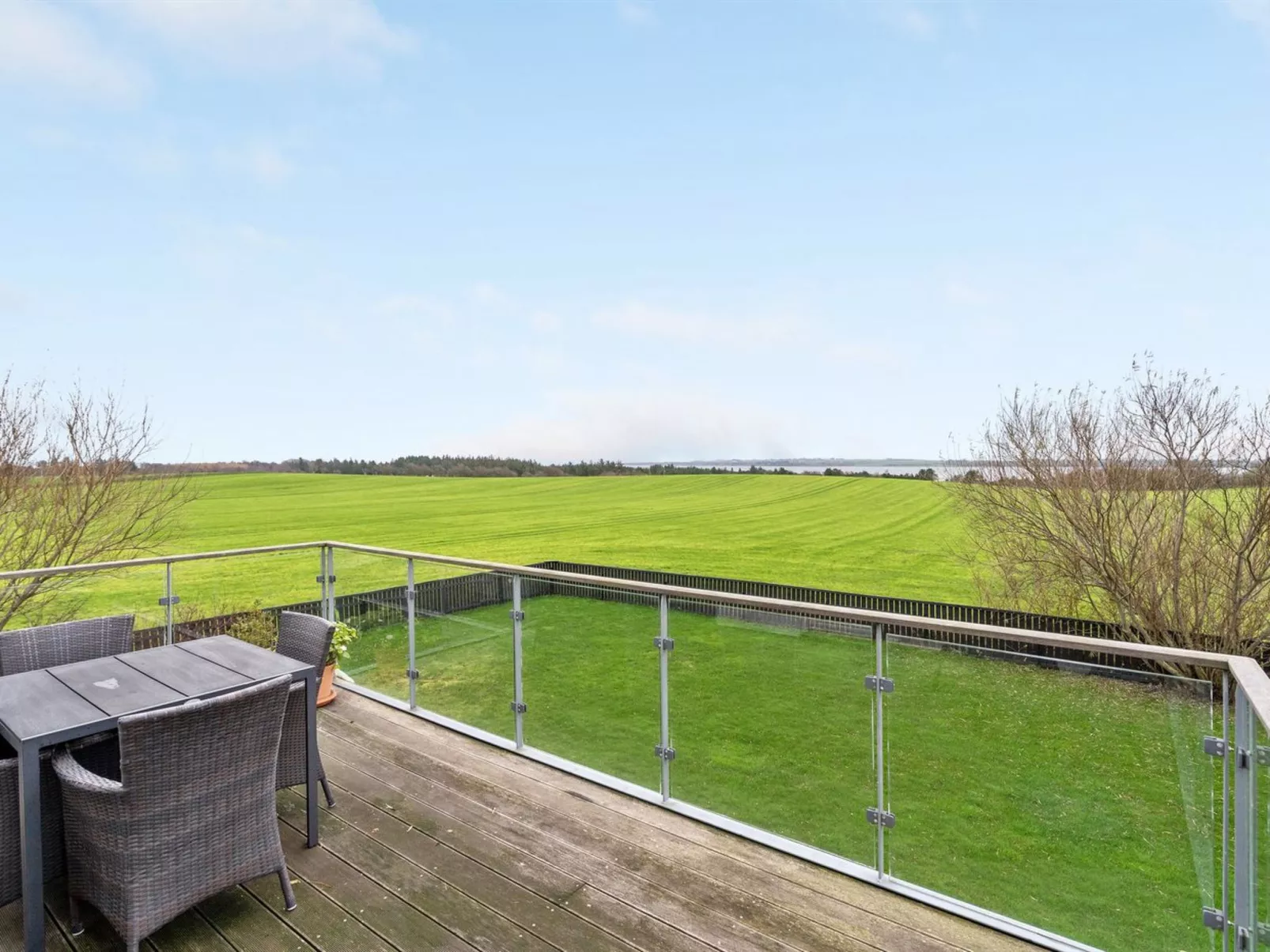 "Friderica" - 600m to the inlet-Buiten