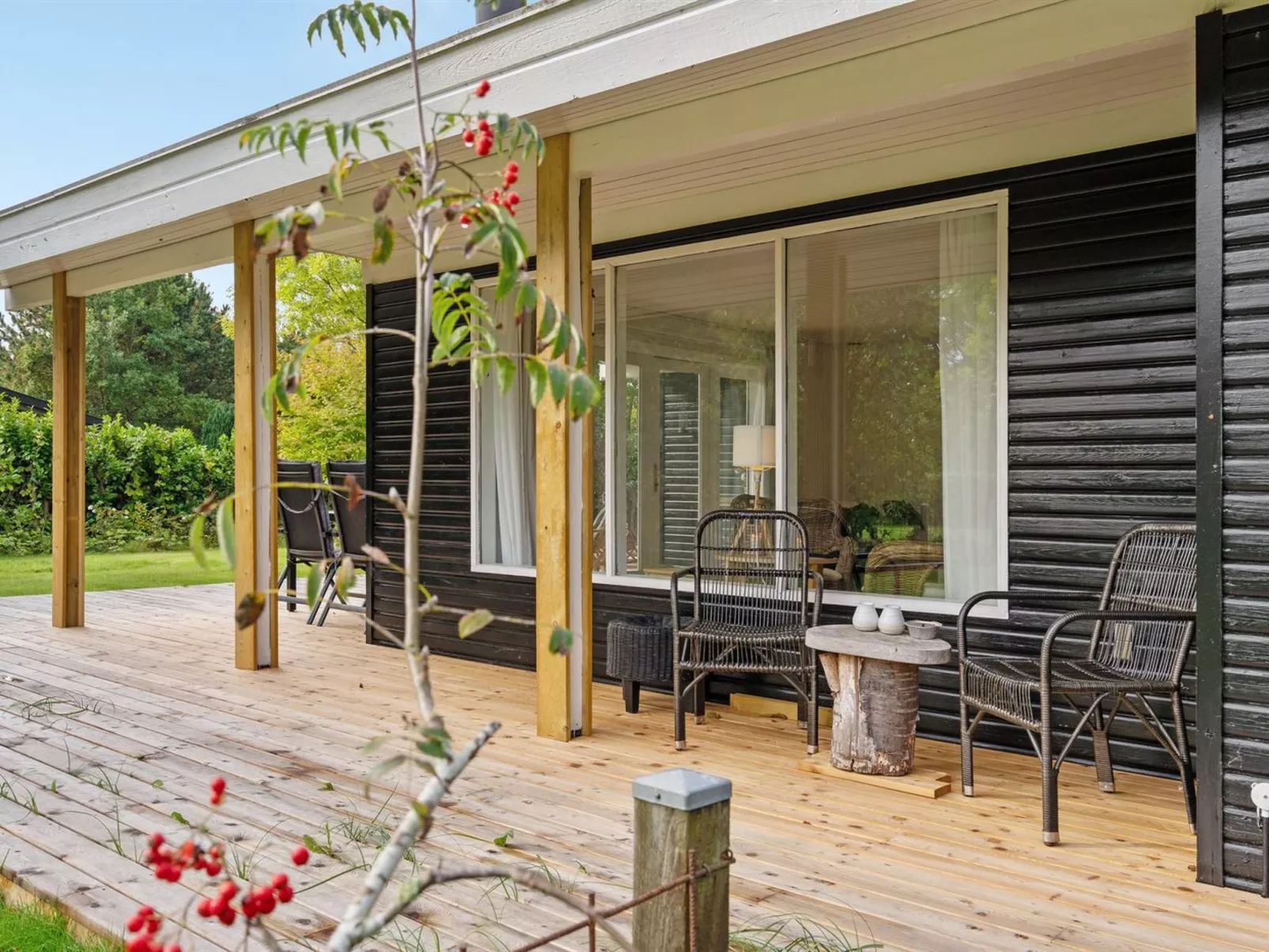 "Aksa" - 400m from the sea-Buiten
