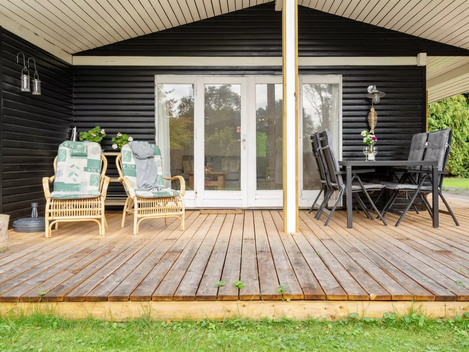 "Aksa" - 400m from the sea-Buiten