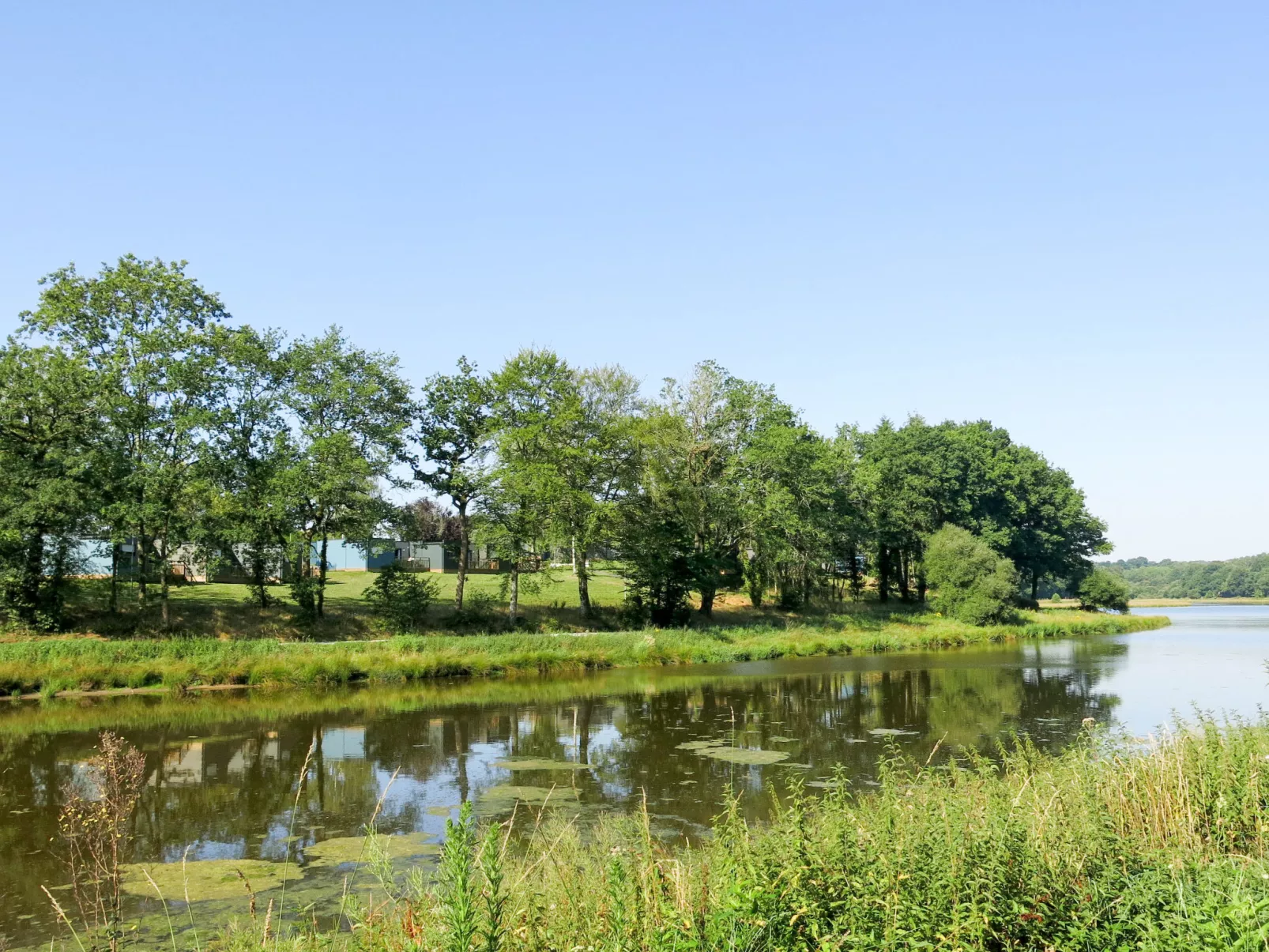 Le Moulin Neuf-Buiten