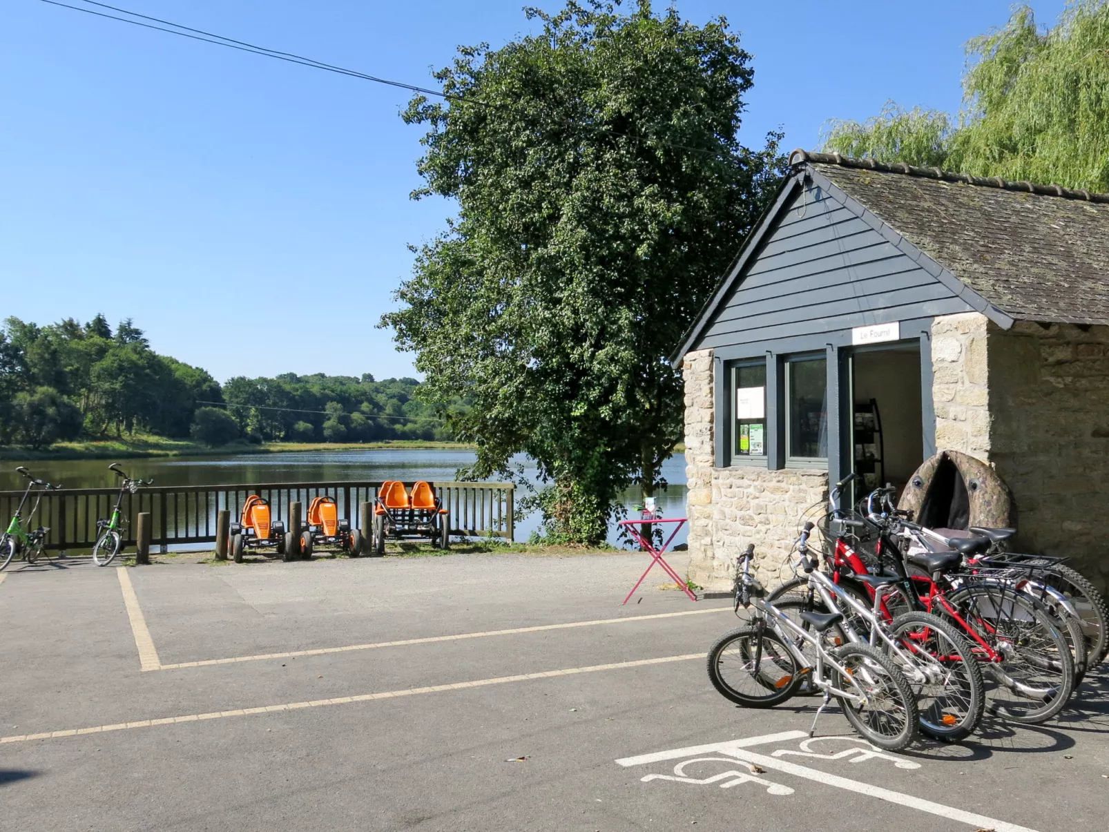 Le Moulin Neuf- 4/6 personnes-Buiten