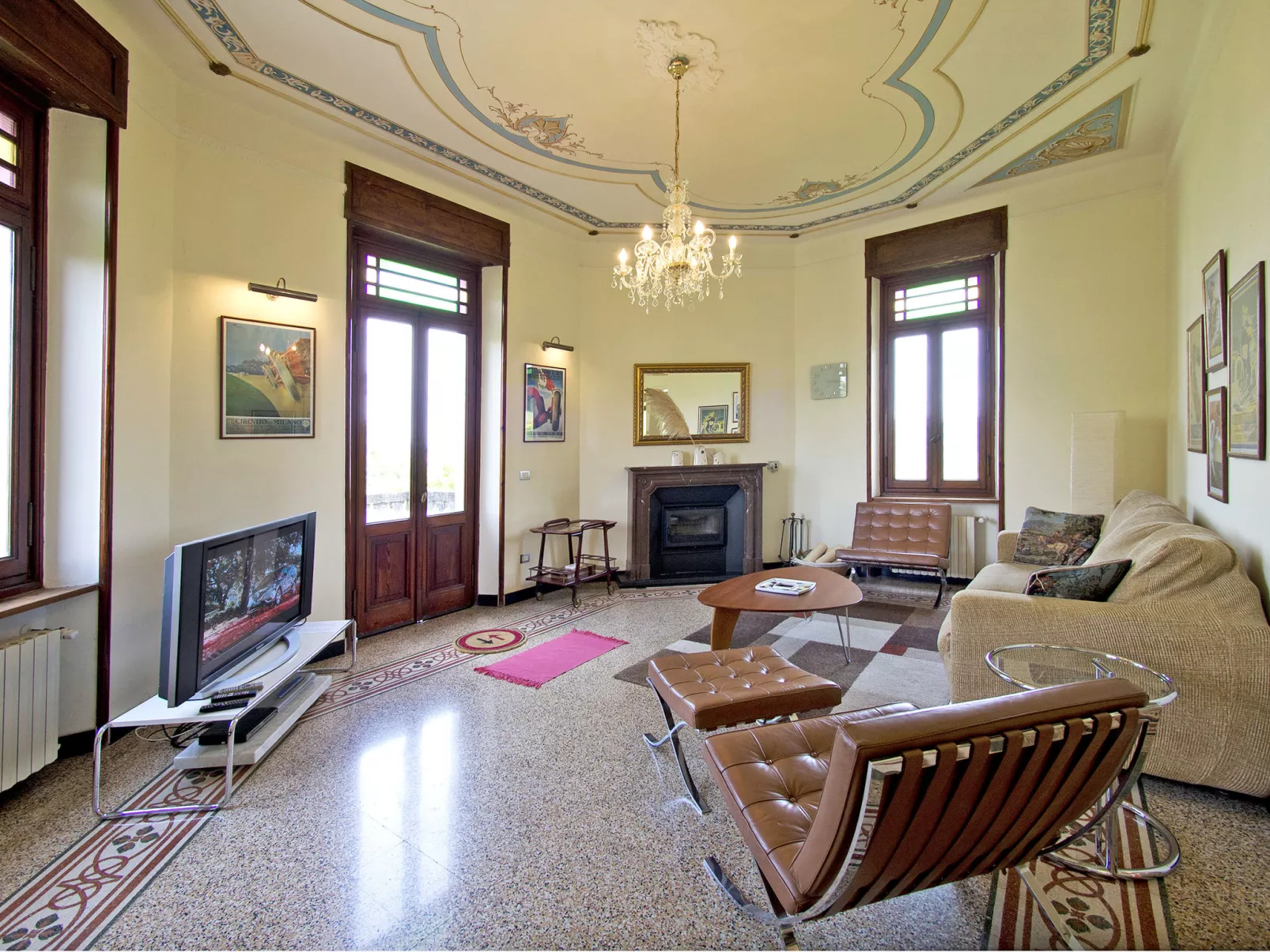 Villa Sarezzano-Binnen