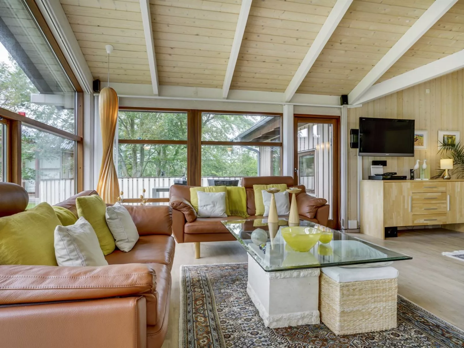 "Leevi" - 150m from the sea-Binnen