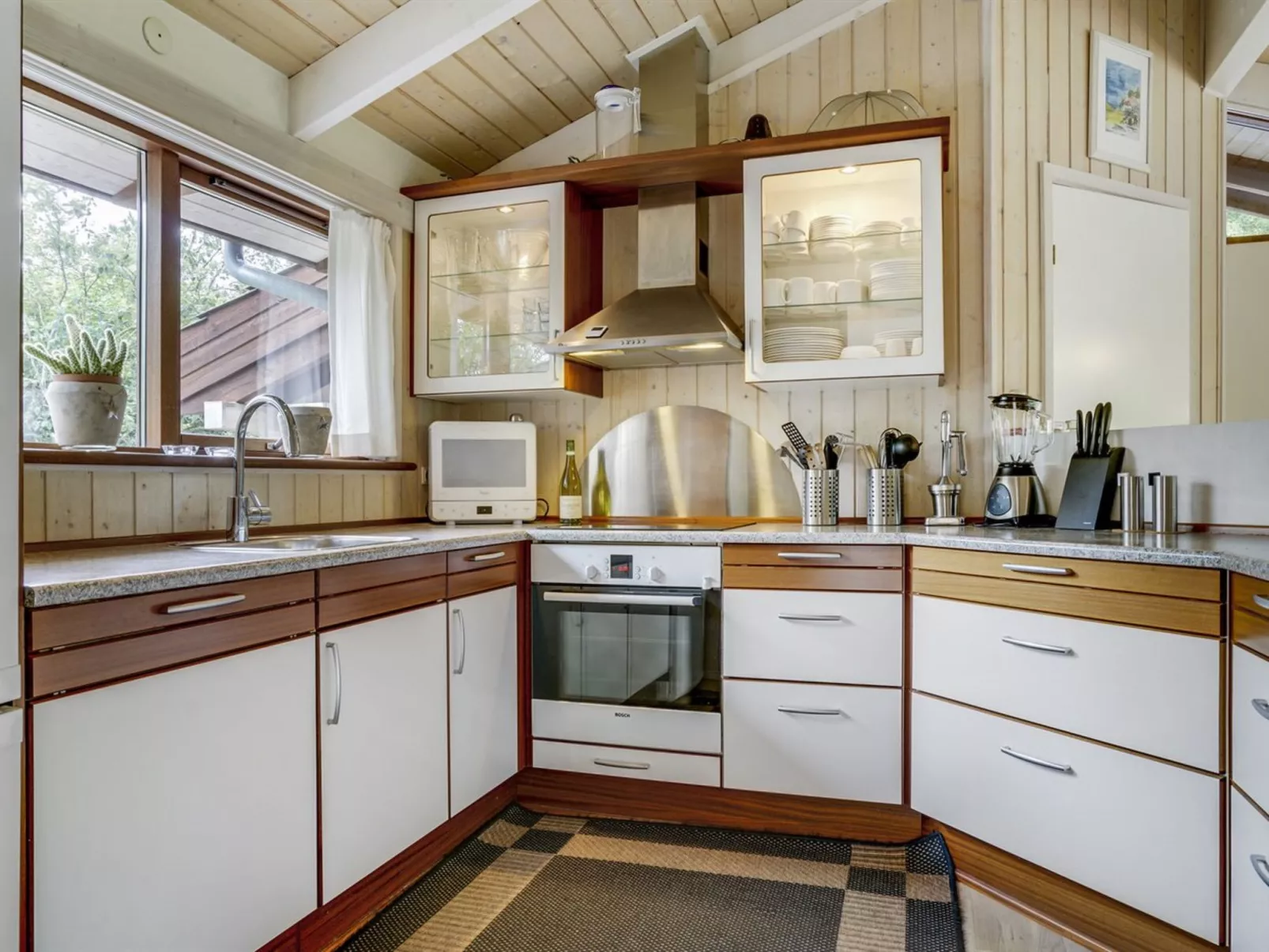 "Leevi" - 150m from the sea-Binnen
