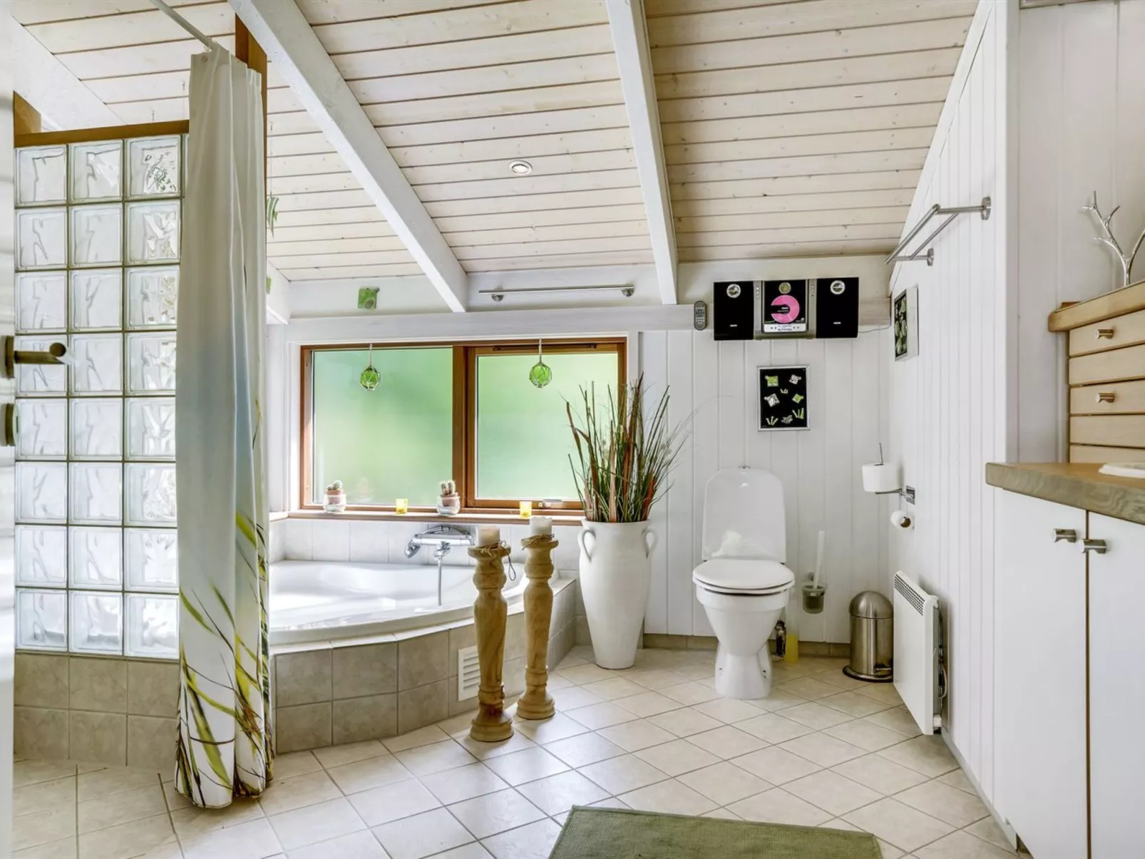 "Leevi" - 150m from the sea-Buiten