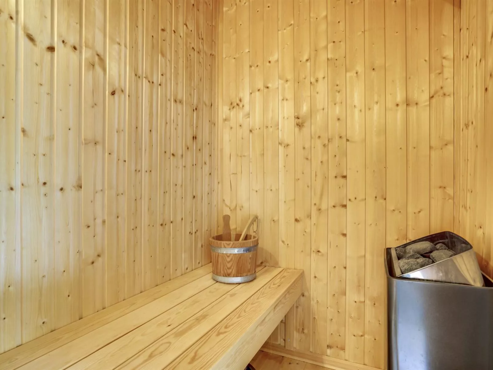 "Leevi" - 150m from the sea-Buiten