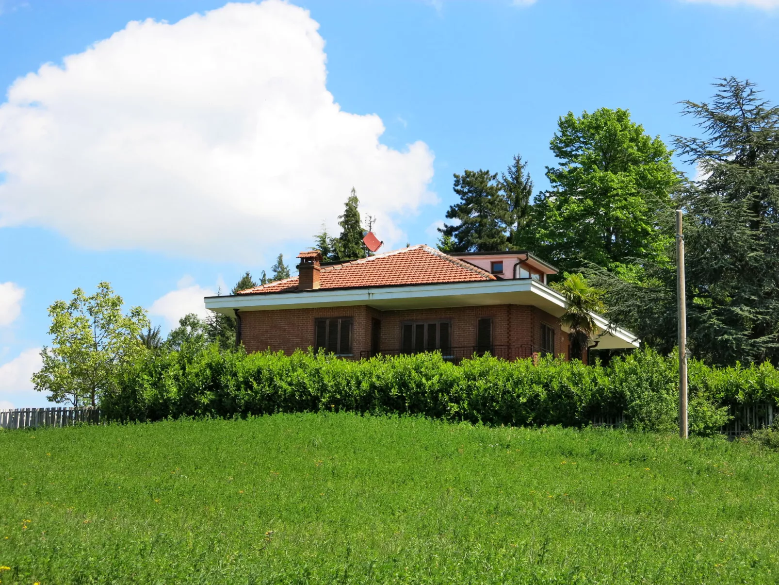 Pinetina-Buiten