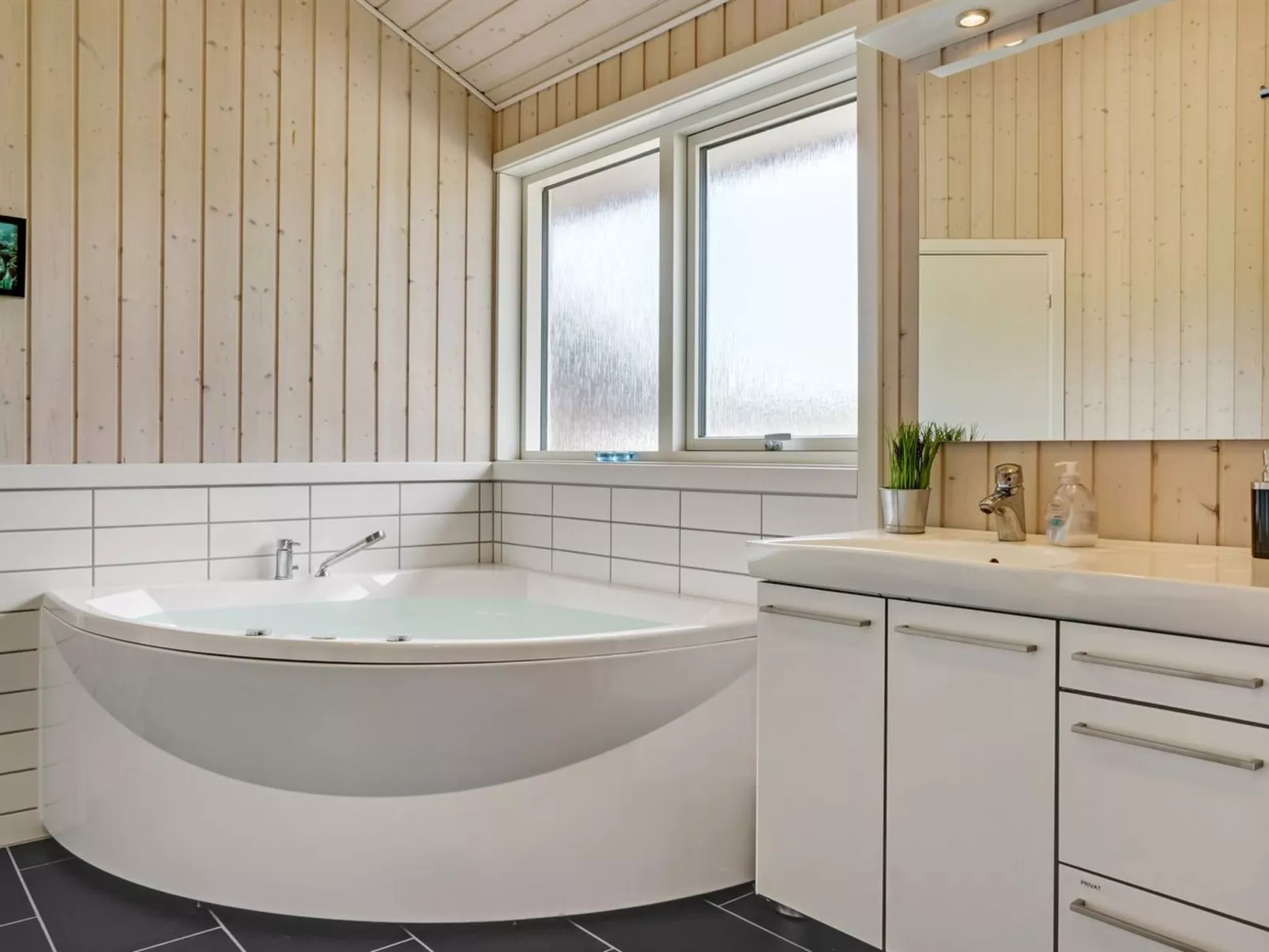 "Tiane" - 800m from the sea-Buiten