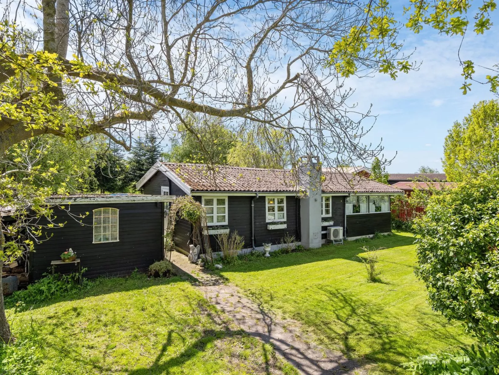 "Erin" - 800m from the sea in Lolland, Falster and Mon-Buiten