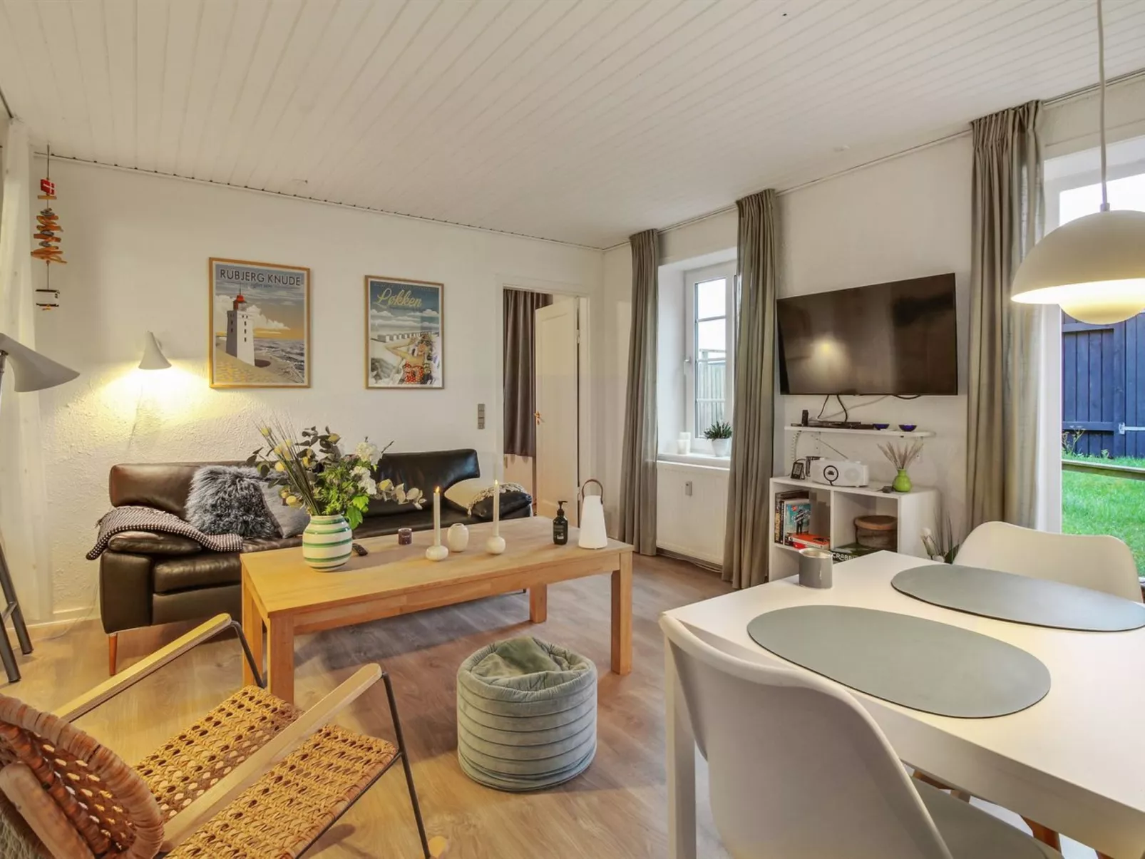 "Ingert" - 250m from the sea-Binnen