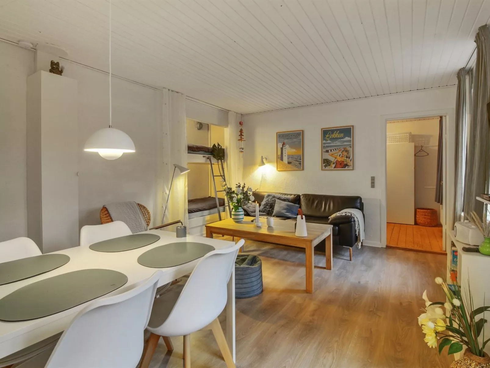 "Ingert" - 250m from the sea-Binnen