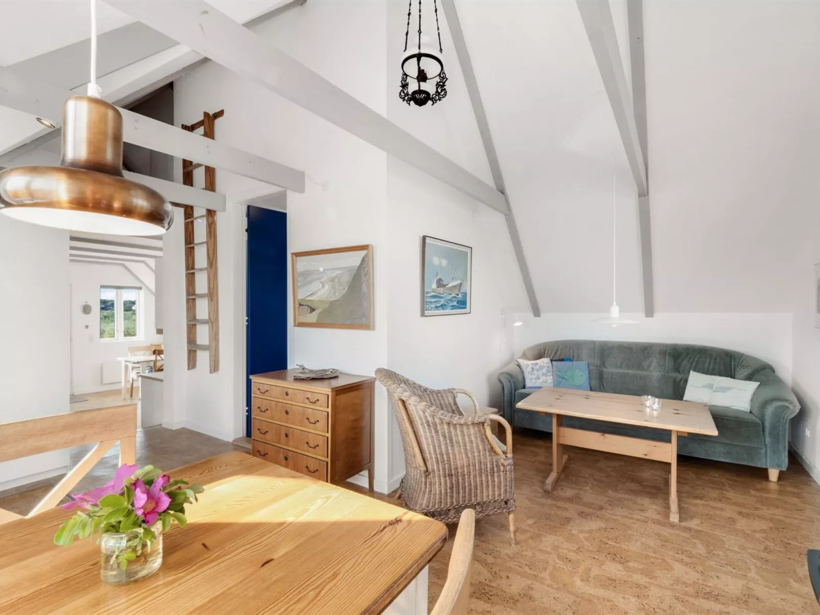 "Ebba" - 25m from the sea