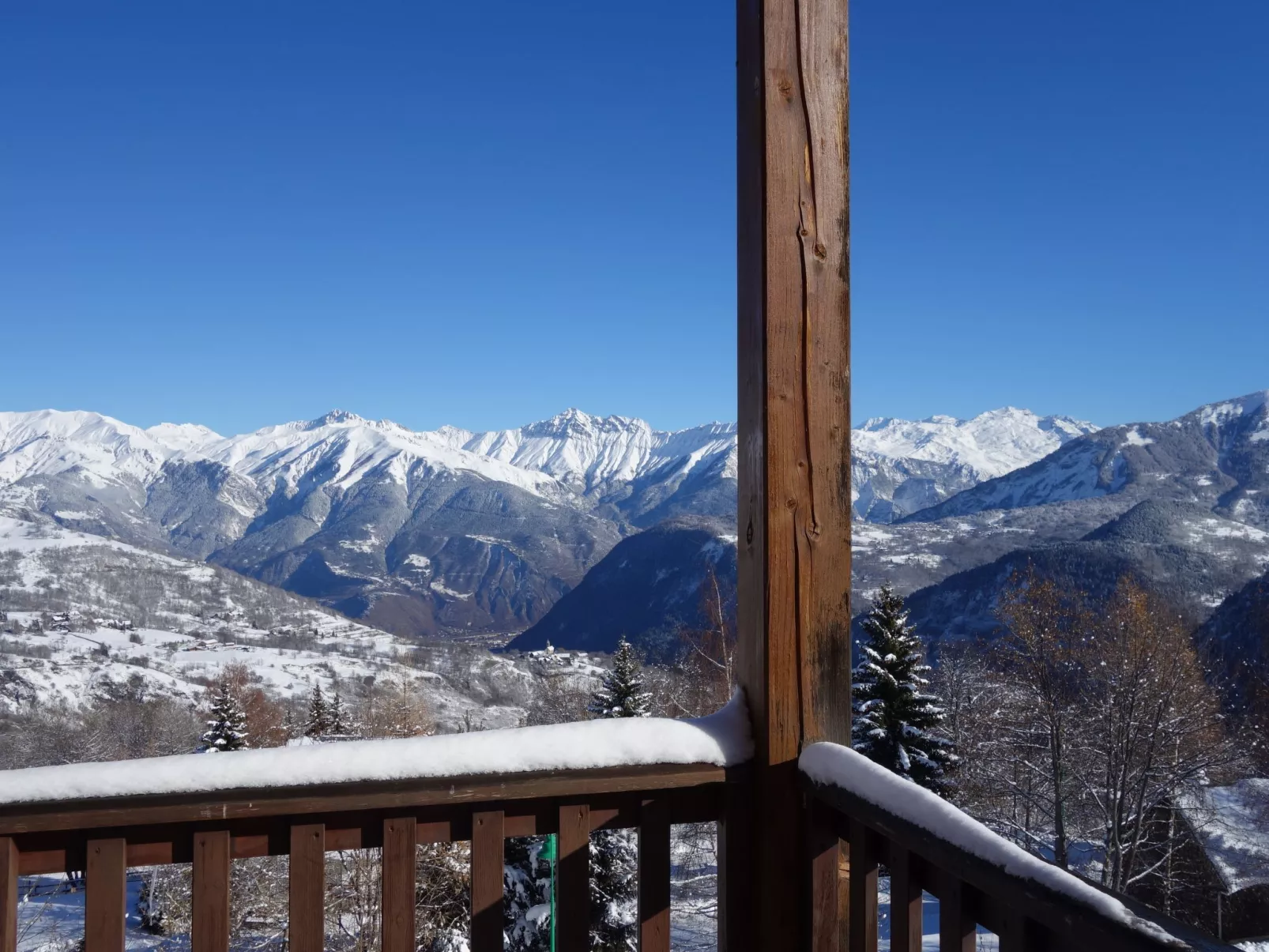 Les Alpages du Corbier-Buiten