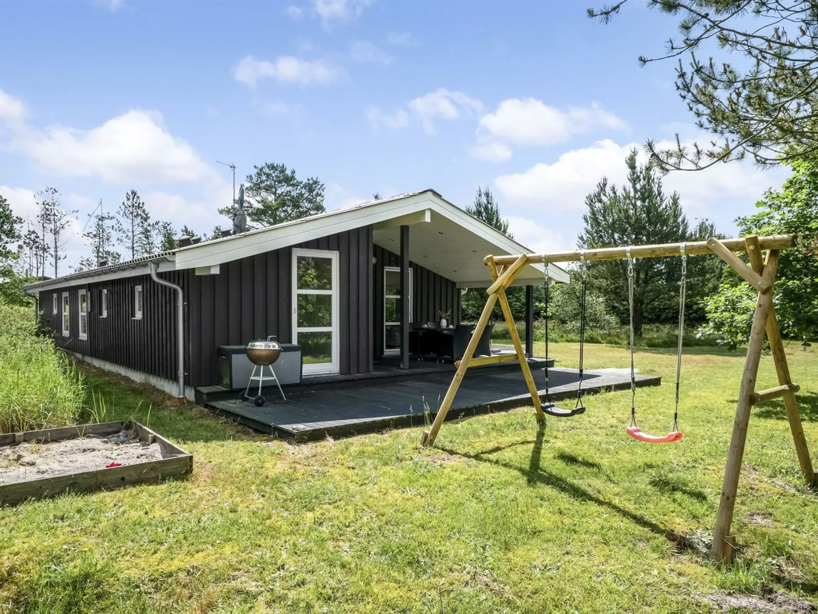 "Ajten" - 150m from the sea-Binnen