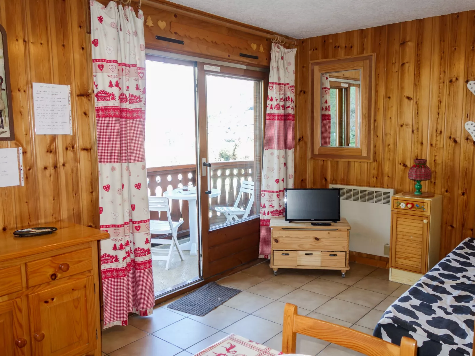 Chalet les pistes-Binnen
