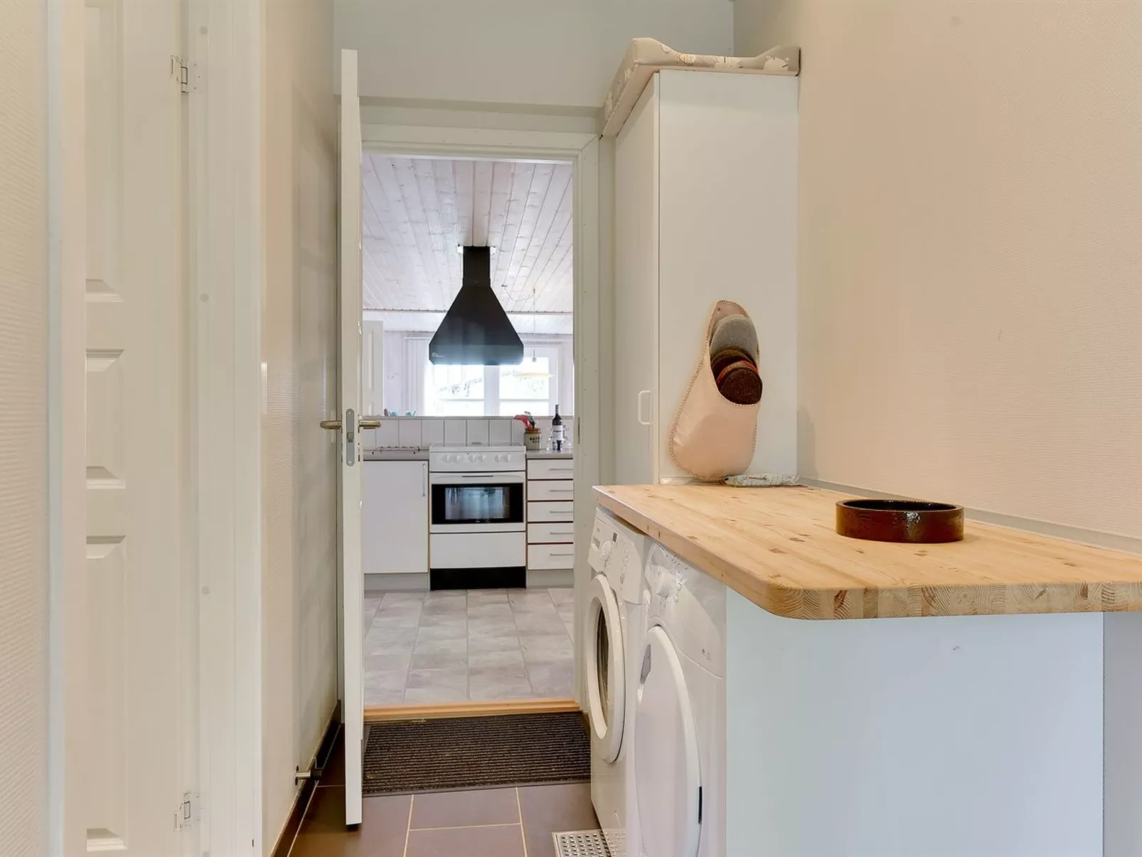 "Ajten" - 150m from the sea-Buiten