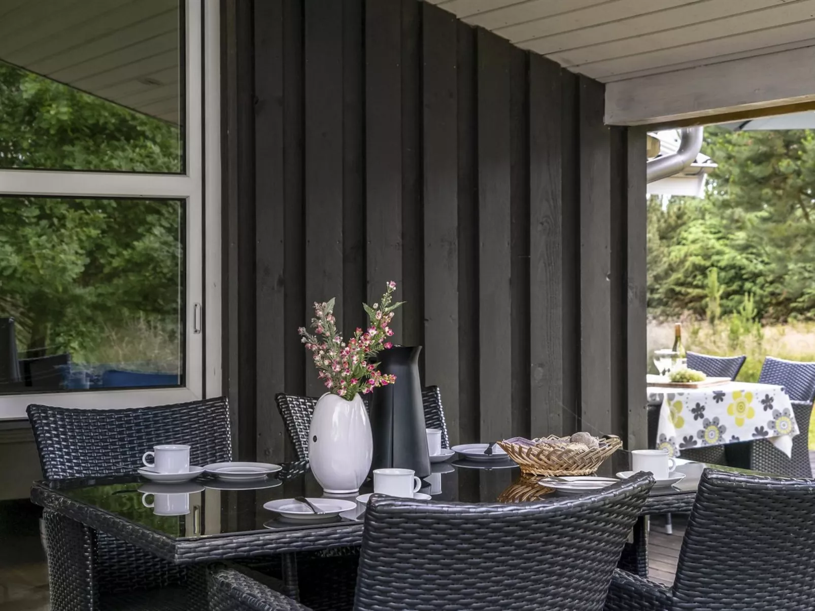 "Ajten" - 150m from the sea-Buiten