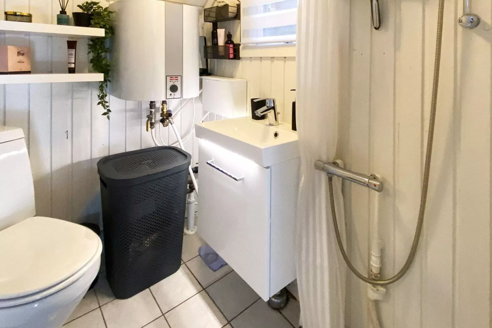 Authentieke vakantiewoning in Hemmet met serre-Binnen