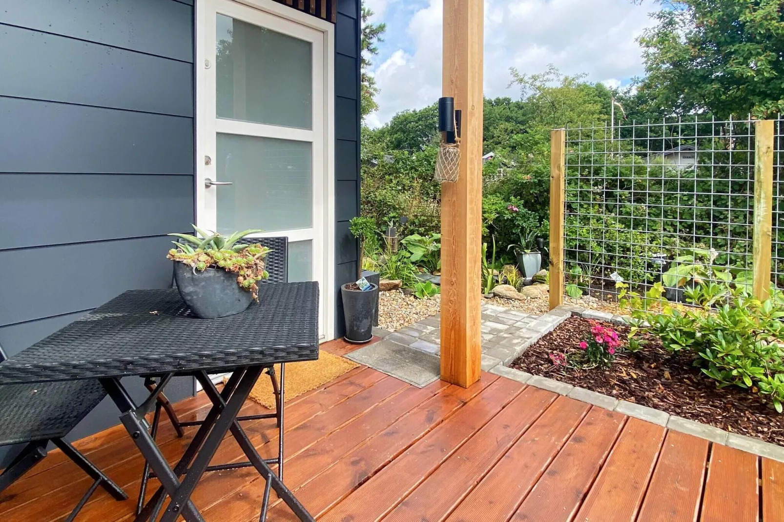 Authentieke vakantiewoning in Hemmet met serre-Uitzicht