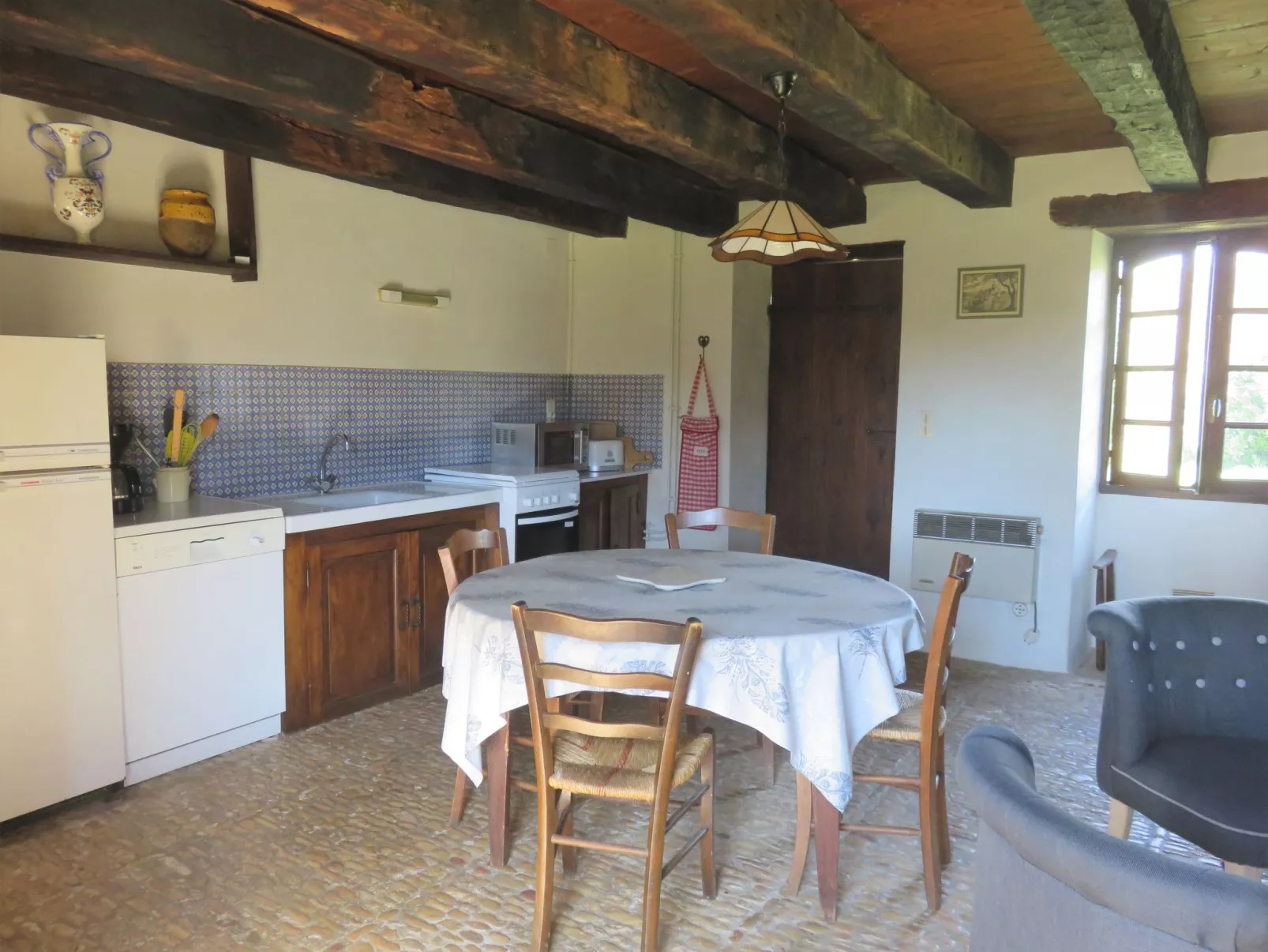 Le Petit Gîte-Binnen