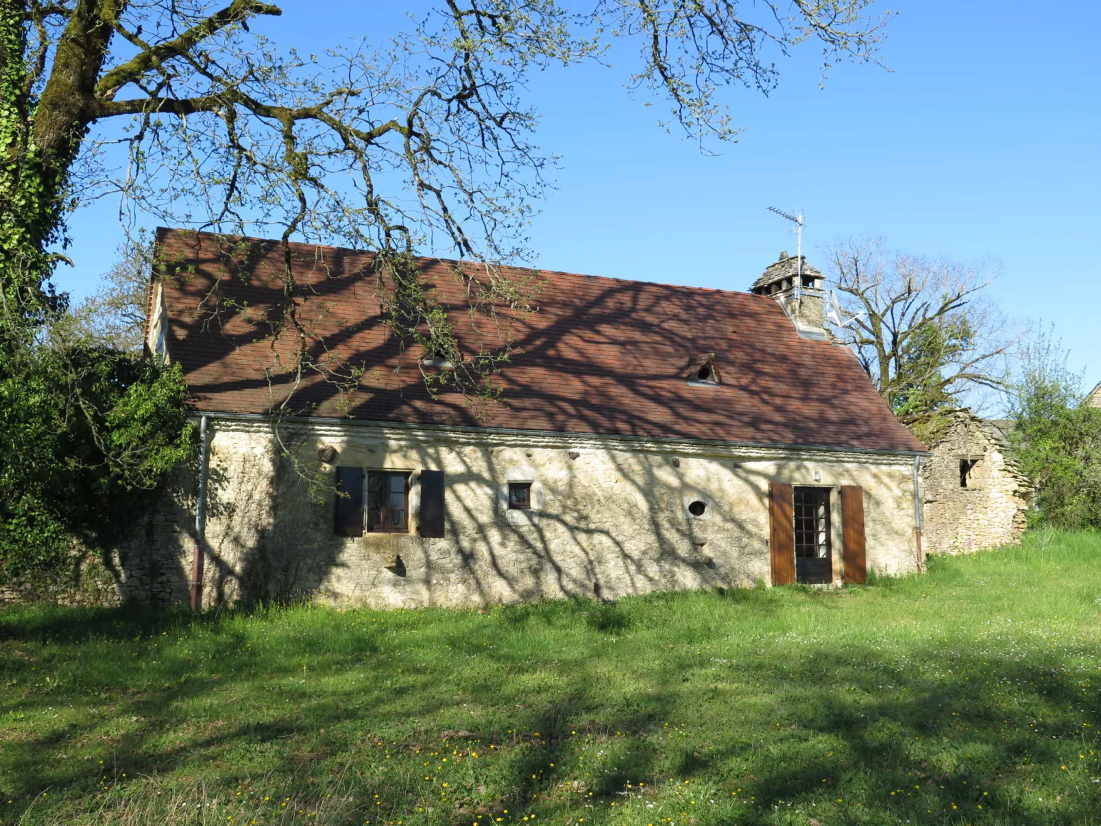 Le Petit Gîte-Buiten