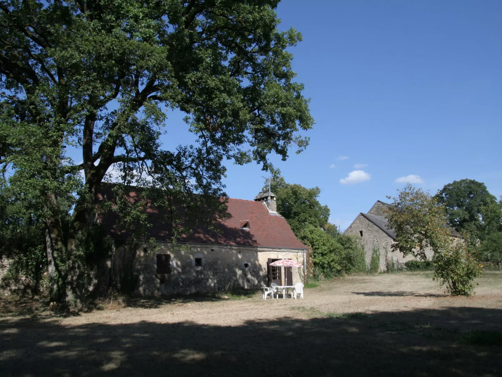 Le Petit Gîte (JAY100)-Buiten