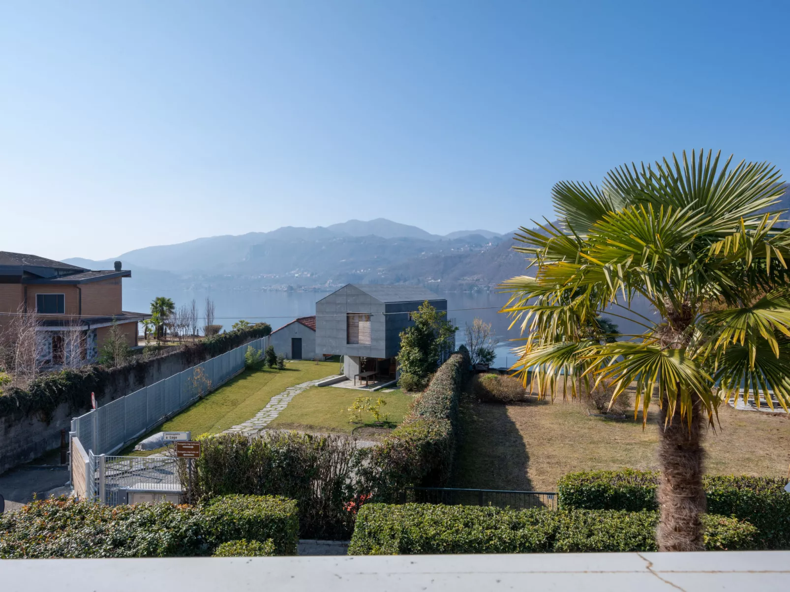 Borgo San Giulio-Buiten