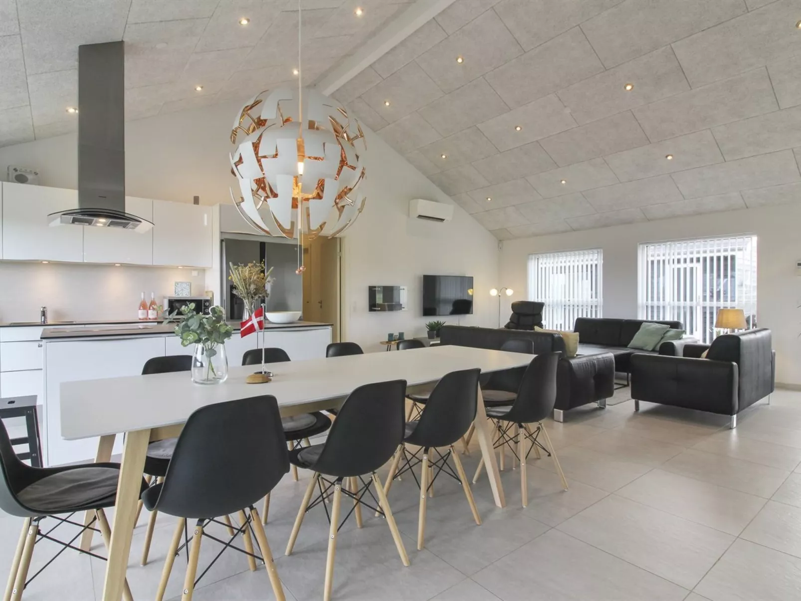 "Dwerg" - 1.5km from the sea-Binnen