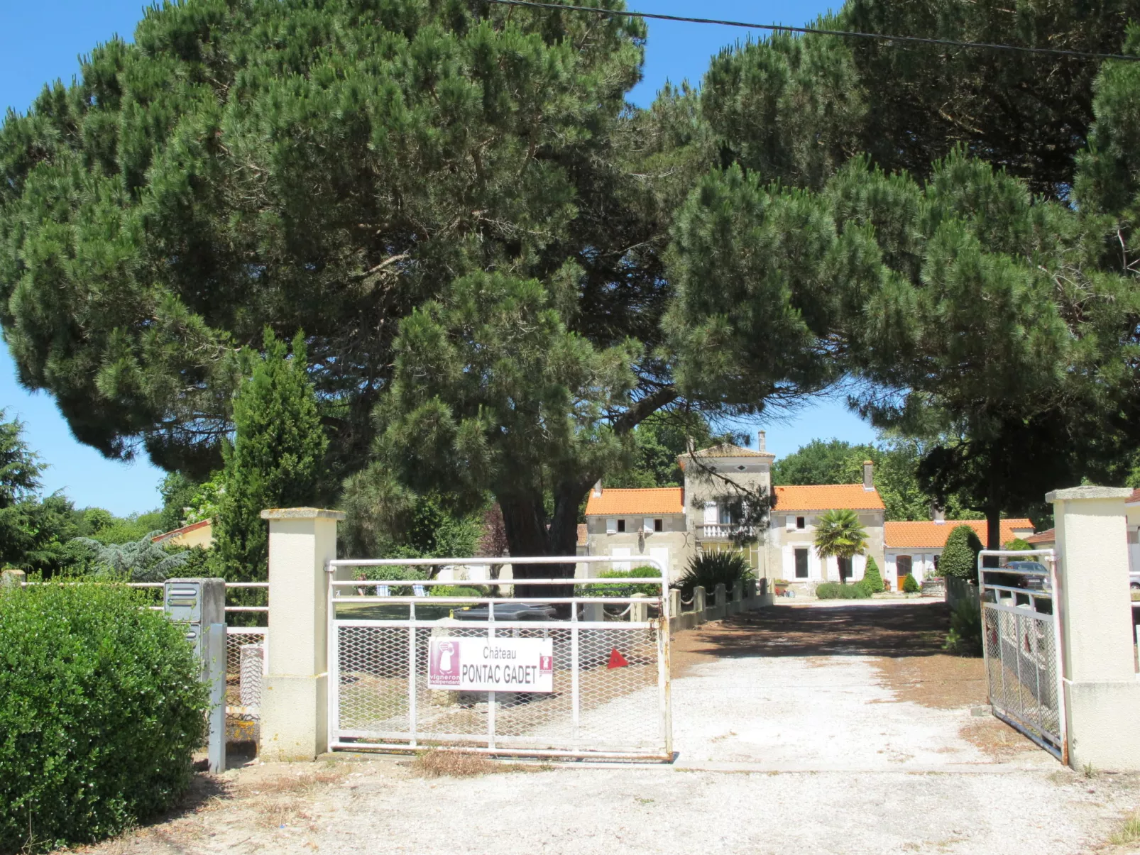 Pontac-Gadet 1-Binnen