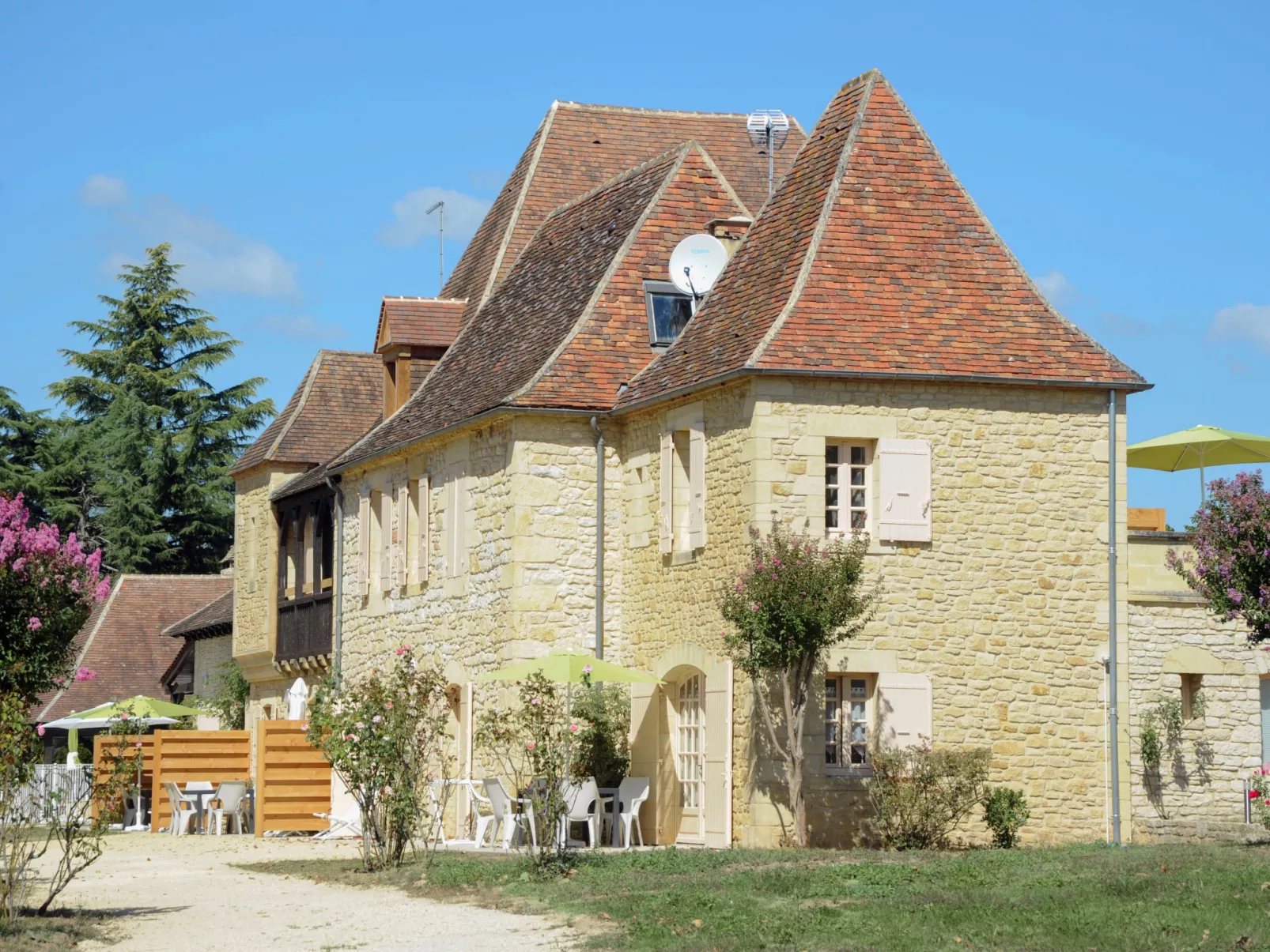Le Clos des Rives-Buiten