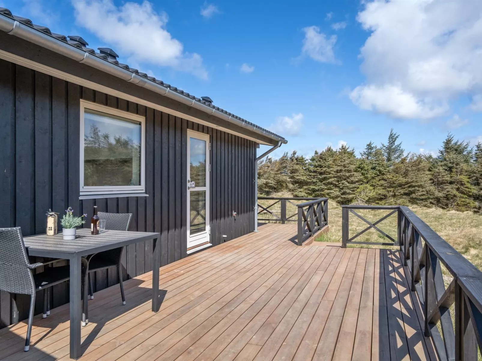 "Tayara" - 300m from the sea-Binnen