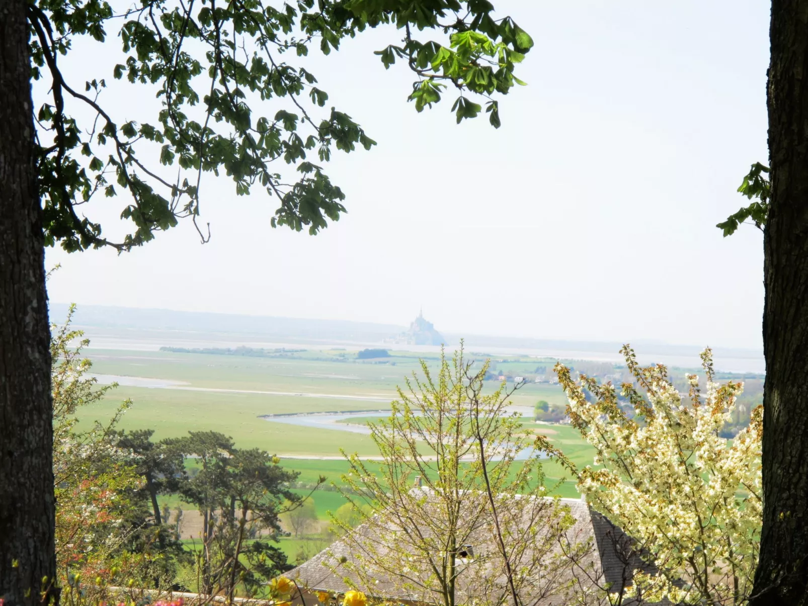 La Longère-Buiten