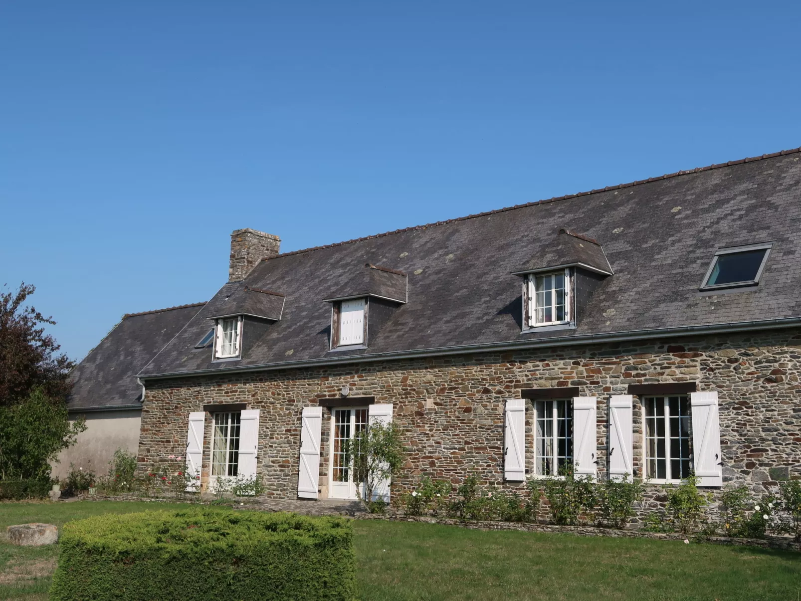 La Longère-Buiten