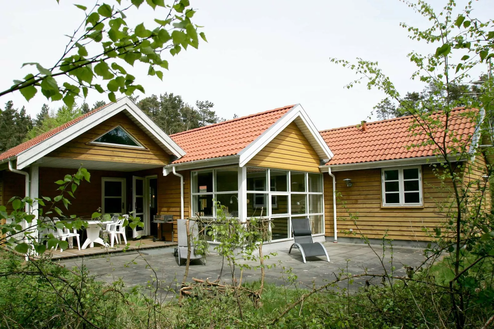 10 persoons vakantie huis in Aakirkeby-Buitenlucht