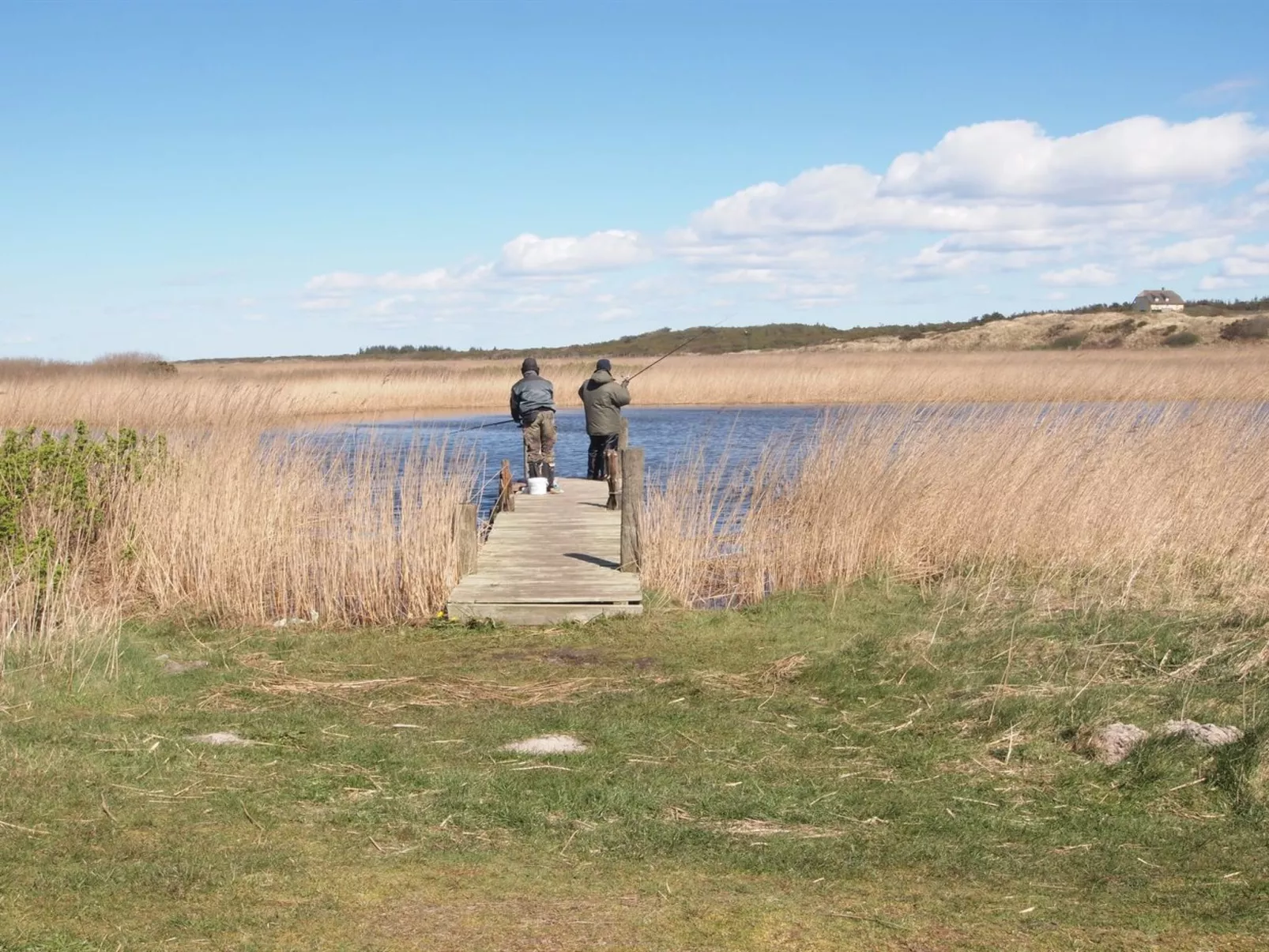 "Holte" - 700m to the inlet-Buiten