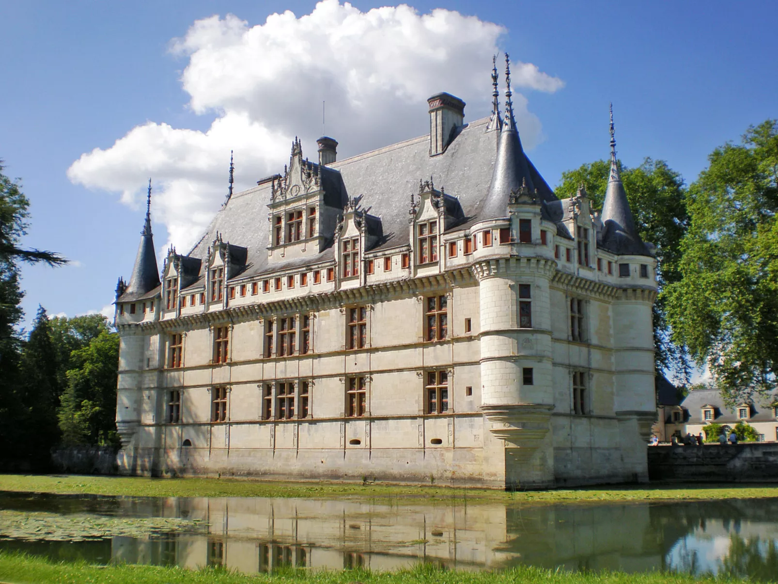 Gîte Le Landhuismes-Omgeving