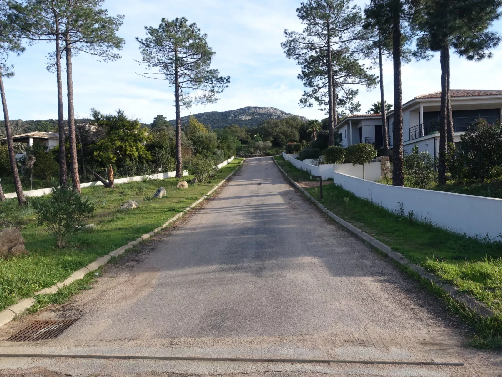 Paoli-Buiten