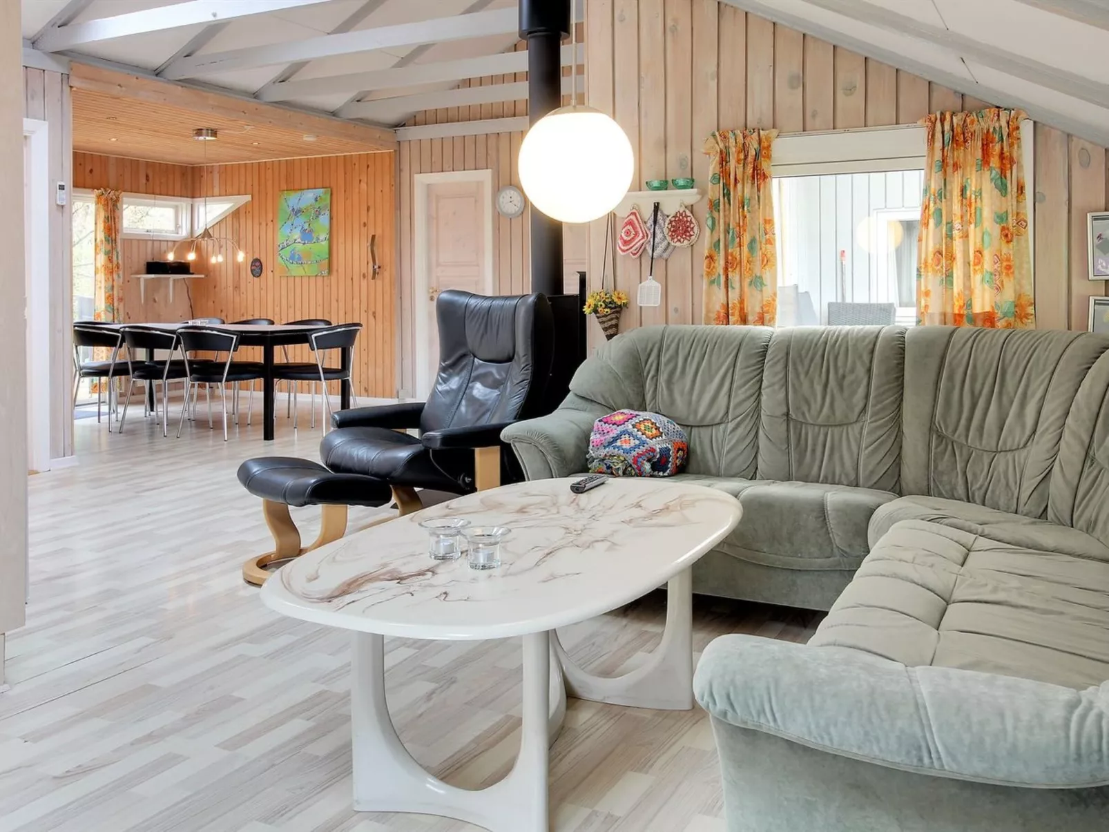 "Thorolf" - 30km from the sea-Binnen