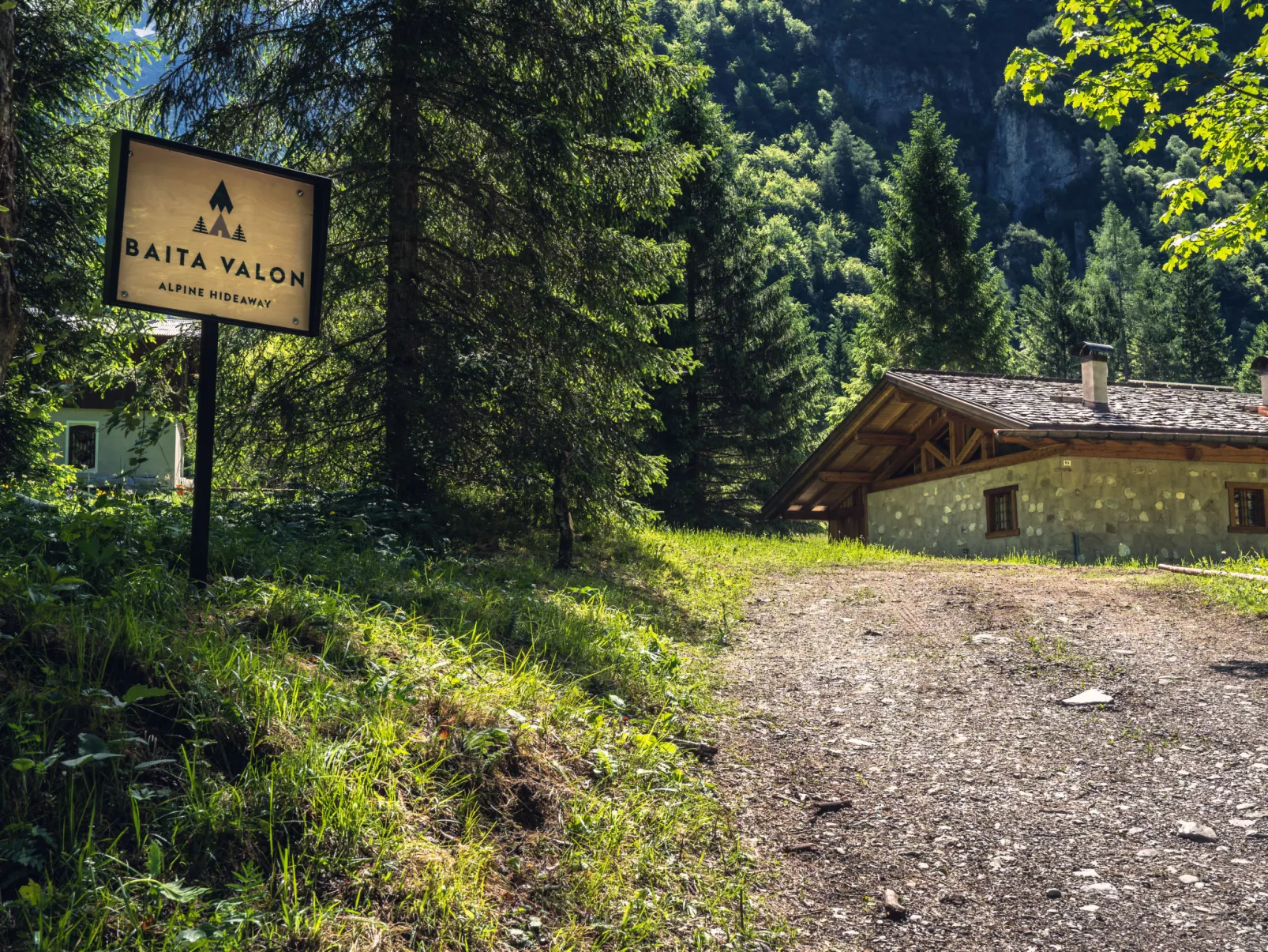 Baita Valon Alpine Hideaway-Buiten