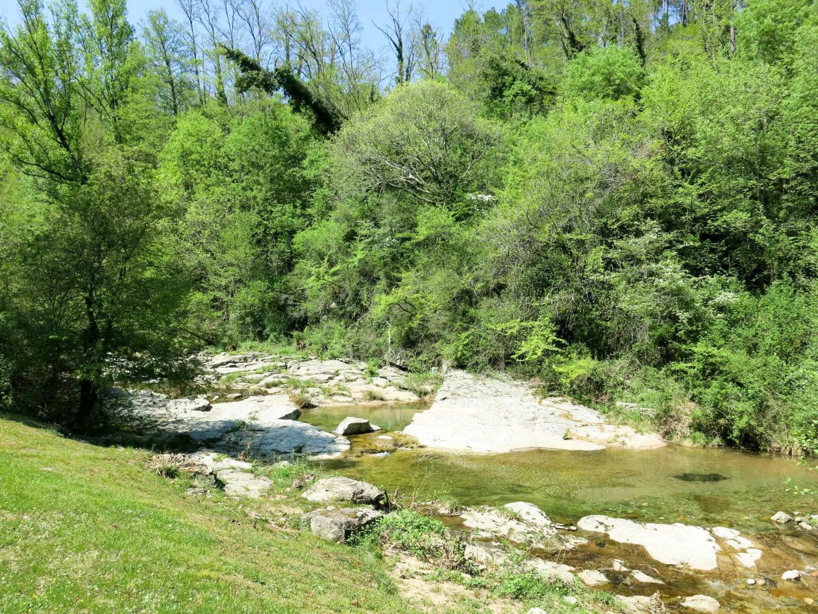 Le Moulin-Buiten