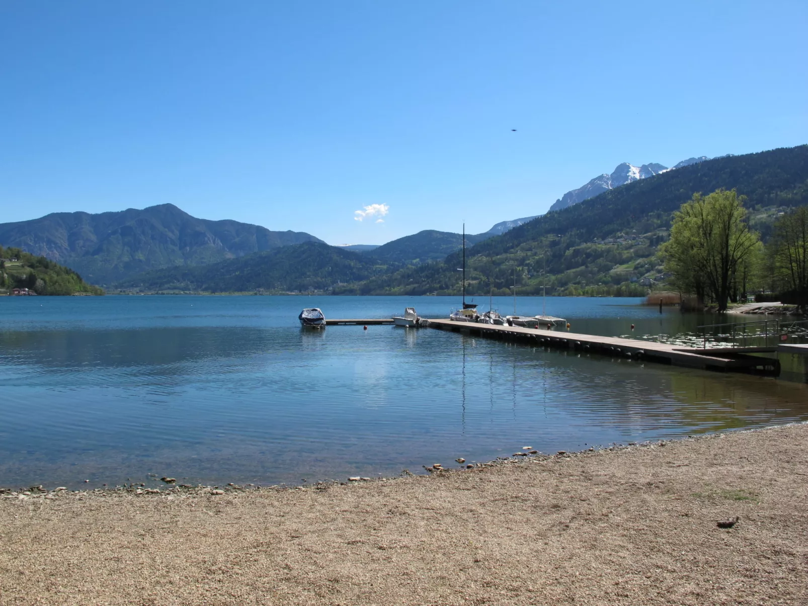 La Perla del Lago-Buiten