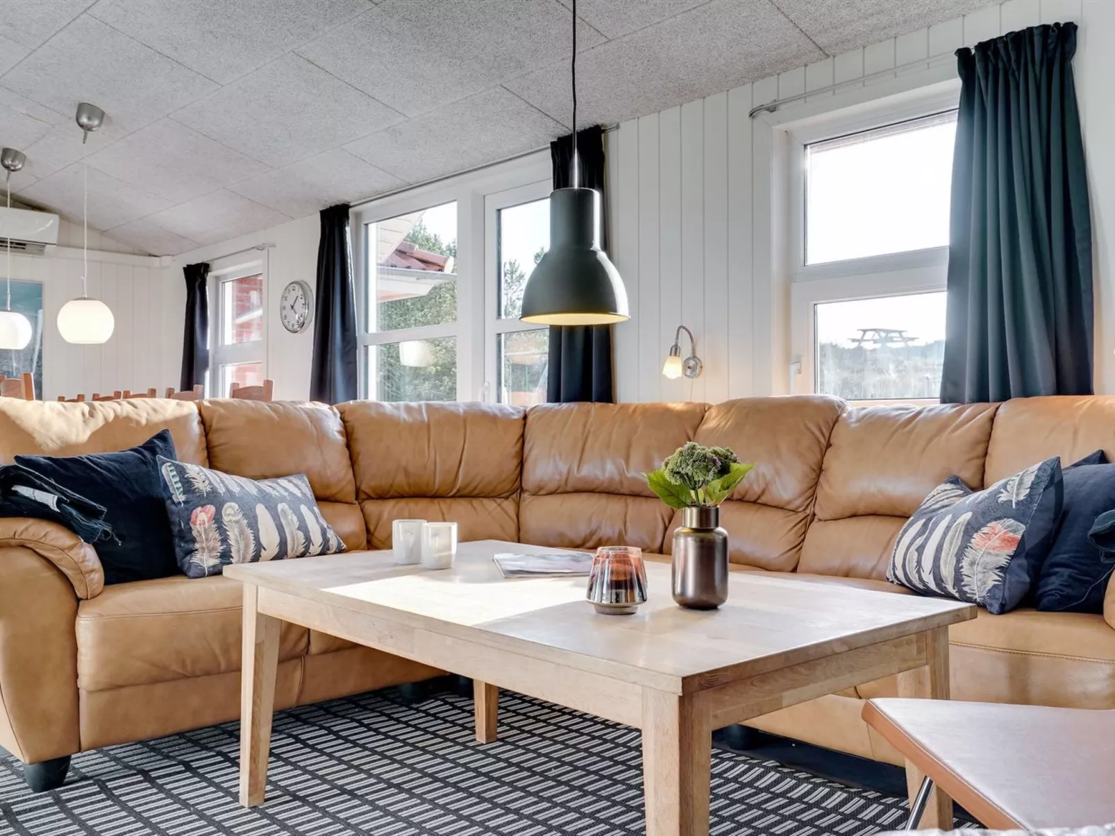 "Jonke" - 800m from the sea-Binnen