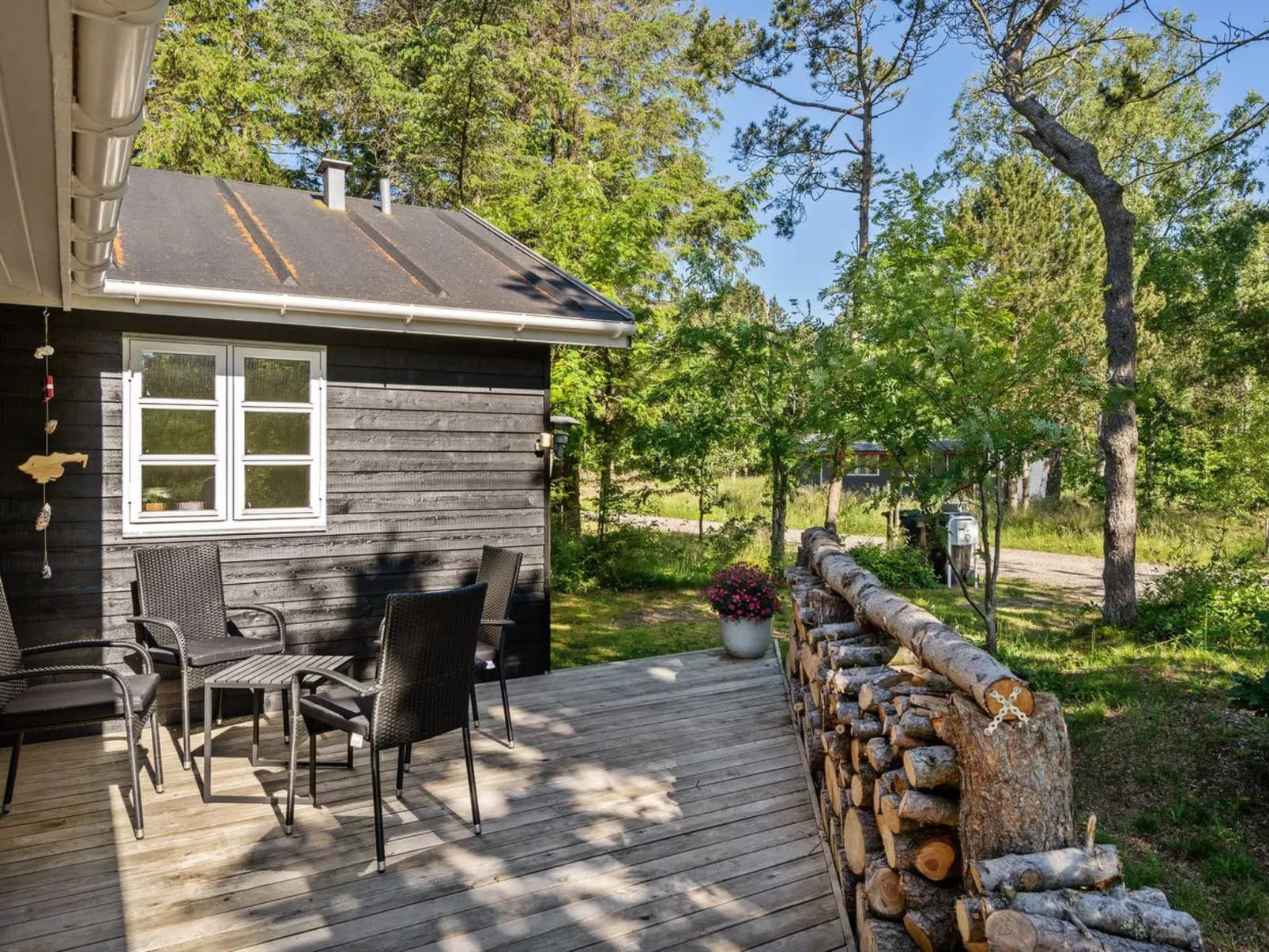 "Billa" - 800m from the sea in NE Jutland-Buiten