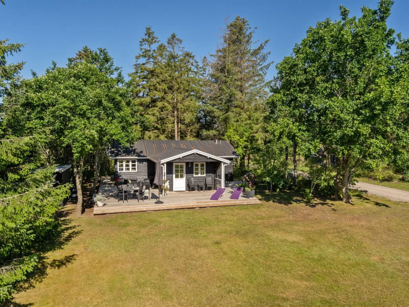 "Billa" - 800m from the sea in NE Jutland-Buiten