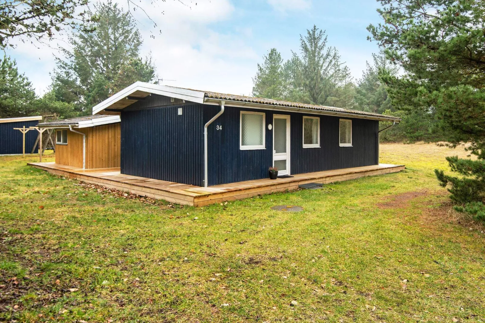 Modern vakantiehuis in Grenaa met overdekt bubbelbad